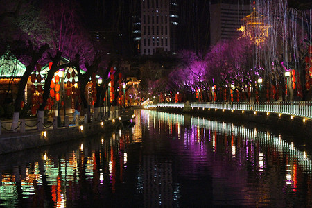 济南护城河夜景高清图片