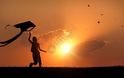放风筝的小孩夕阳下放风筝剪影设计图片