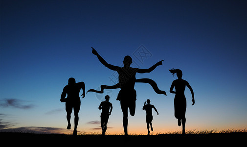一群人运动夕阳下奔跑剪影设计图片