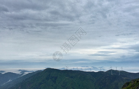 浙江括苍山云海风车图片