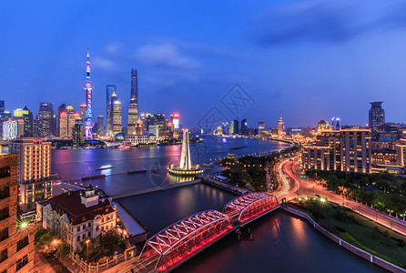 上海外滩璀璨的夜景高清图片