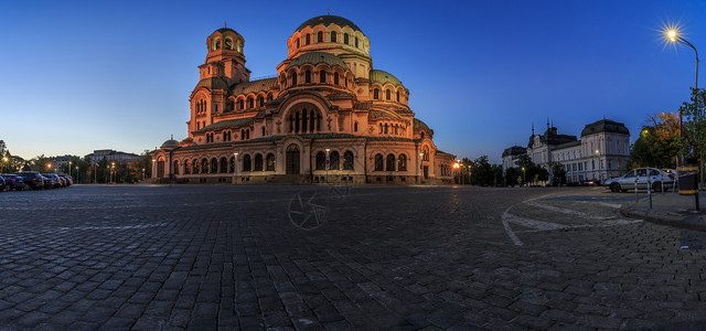 保加利亚索菲亚大教堂夜景全景图背景图片