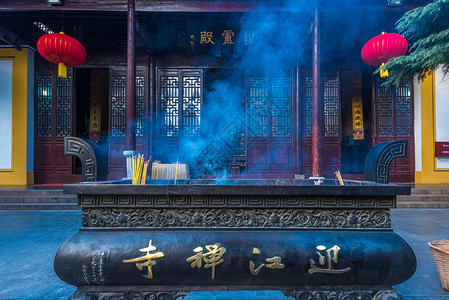 安庆师范大学烧香拜佛香炉背景