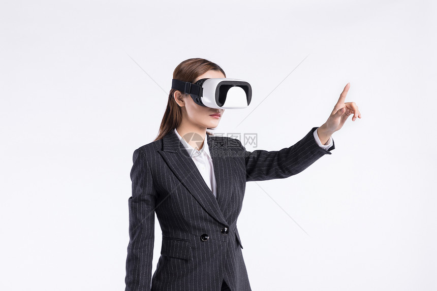 商务女性VR科技点击图片