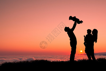 婴儿一家人亲情场景设计图片