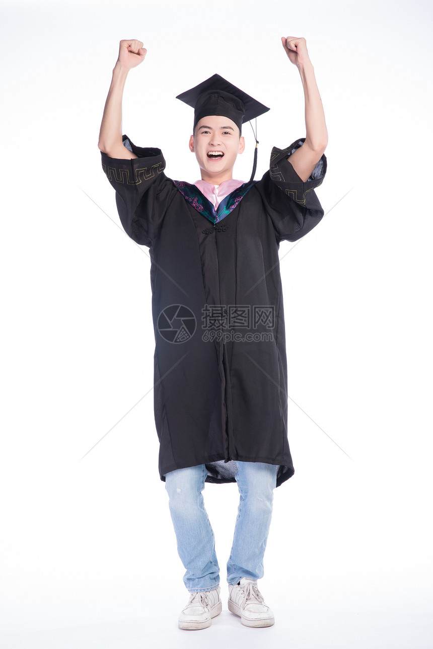 欢呼的毕业大学生图片