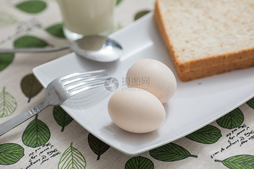 早餐鸡蛋牛奶面包图片