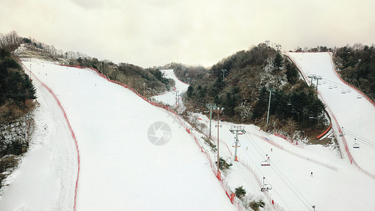 江原道雪道航拍韩国江原道滑雪场背景