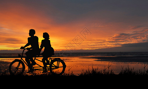 情侣骑自行车爱情场景设计图片
