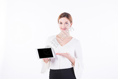 外国女性白领展示平板电脑 图片
