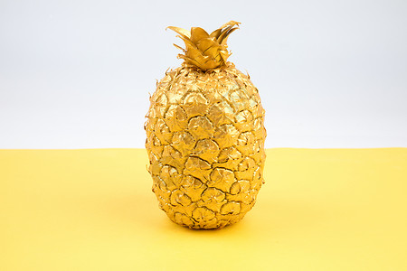 金色的菠萝背景图片