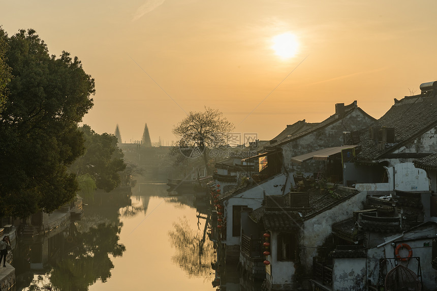 江南水乡早晨的西塘古镇图片
