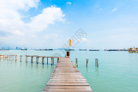马来西亚槟城姓氏桥海边高清图片