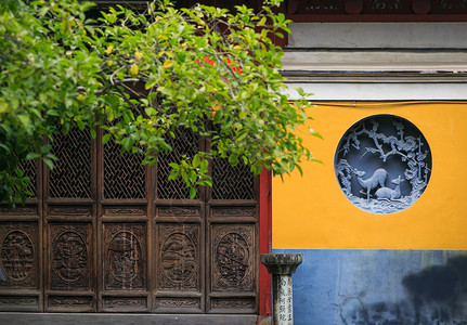 普陀寺花卉古建筑高清图片