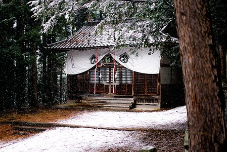 日本白马村雪景图片
