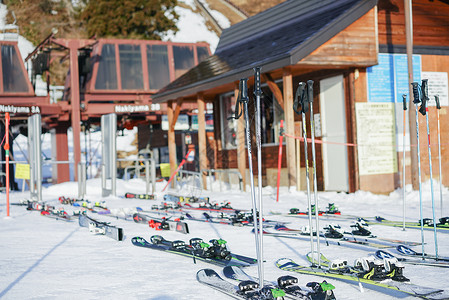 日本八方尾根滑雪场高清图片