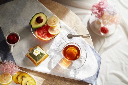 蜂蜜创意红茶茶具玻璃杯喝茶创意背景