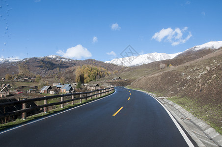 农村的颜色新疆独库公路高速路背景