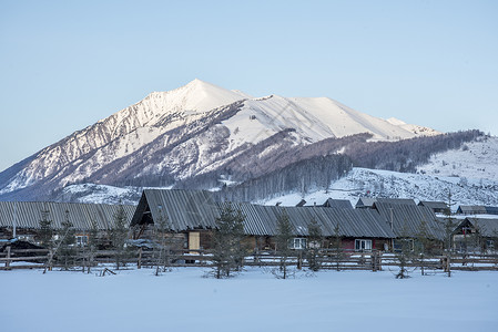 新疆禾木村冬季雪景美景图片