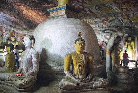 斯里兰卡丹布勒石窟高清图片