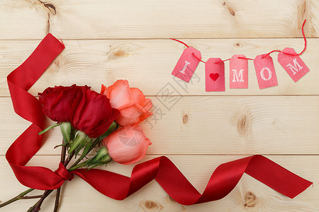 玫瑰木母亲节快乐设计图片