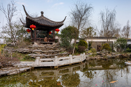 红色小亭子武汉园博园背景