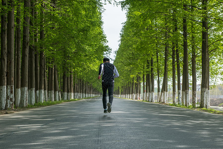 跑步森林户外跑步背景