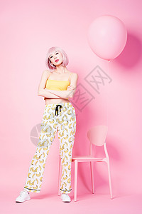 粉色假发时尚女性创意形象高清图片