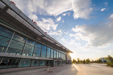 新疆博尔塔拉机场背景