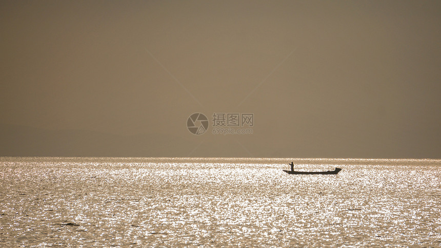 云南大理洱海落日图片