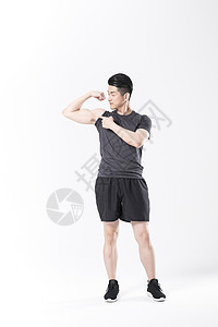 展示肌肉的运动男性背景图片