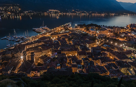 欧洲黑山共和国旅游名城科托尔夜景高清图片