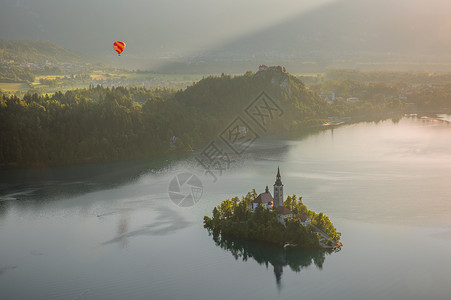 热文斯洛文尼亚布莱德湖风光背景