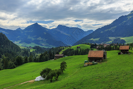 瑞士草原瑞士高山风光背景