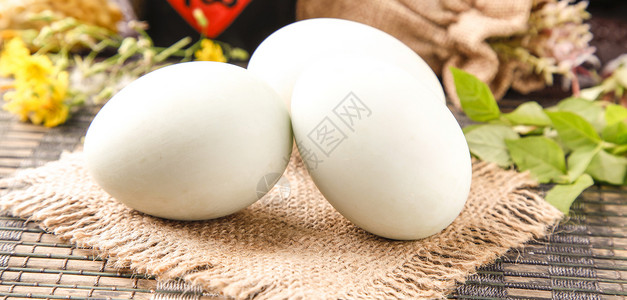 端午鸭蛋营养煎鸭蛋高清图片