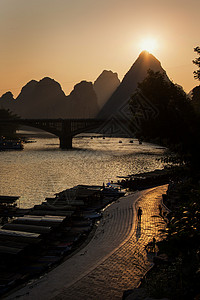 桂林的日出背景图片