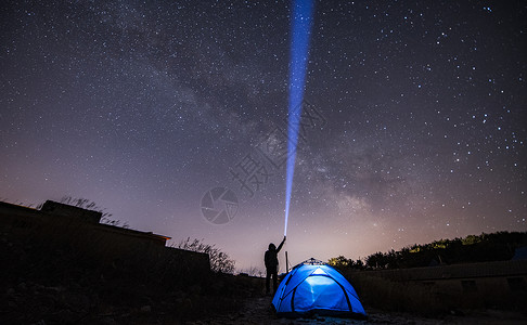 孤独星空星空下自拍背景