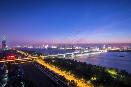 涩谷河和市容武汉长江二桥夜景背景