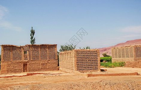 新疆吐鲁番地区农村房屋高清图片