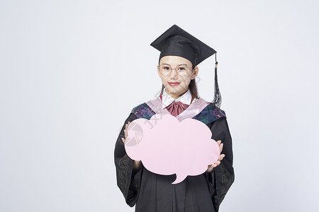 气球文字边框拿着文字框的毕业女学生背景