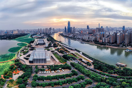 武汉城市风光之汉江日落图片