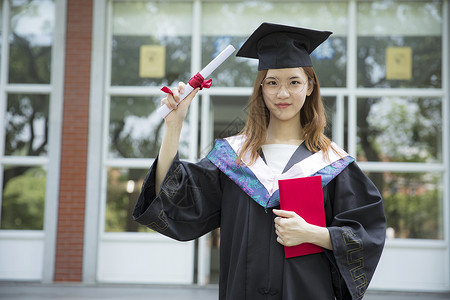 成功学生女学生大学毕业了背景