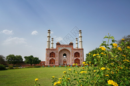 印度阿格拉地标阿克巴陵墓背景图片