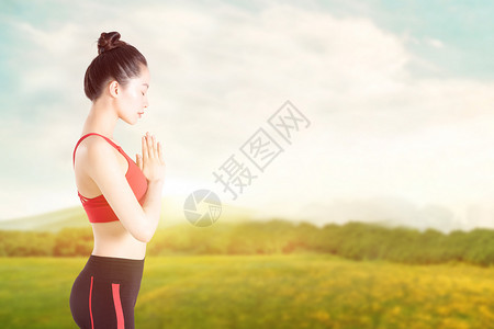 穿着运动服运动的女人健身瑜伽设计图片
