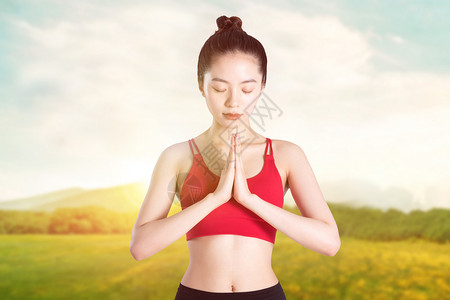 红色上衣的女孩健身瑜伽设计图片