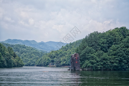 山顶的湖武汉木兰天池湖景背景