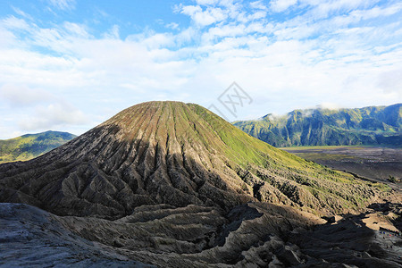 沉寂火山印度尼西亚日惹活火山背景