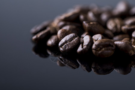 创意咖啡豆咖啡静物背景