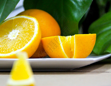 切开的橙片橙子背景