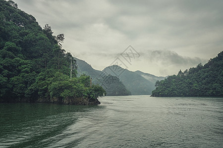 绍兴诸暨五泄景区背景